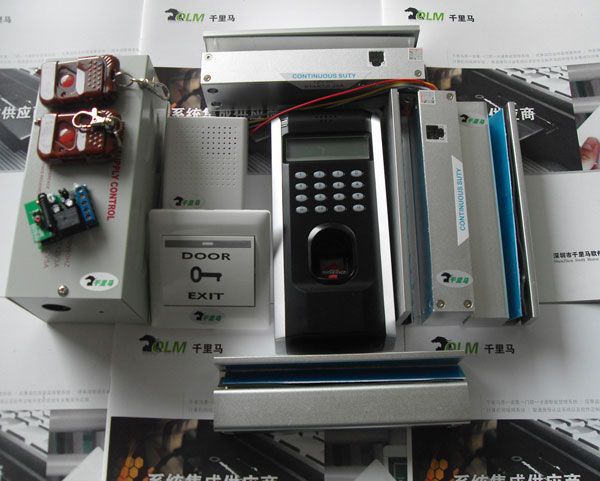 指紋門禁考勤機-雙扇上下無框玻璃專用鎖-門禁專用電源-出門按鈕-有線門鈴-無線遙控器